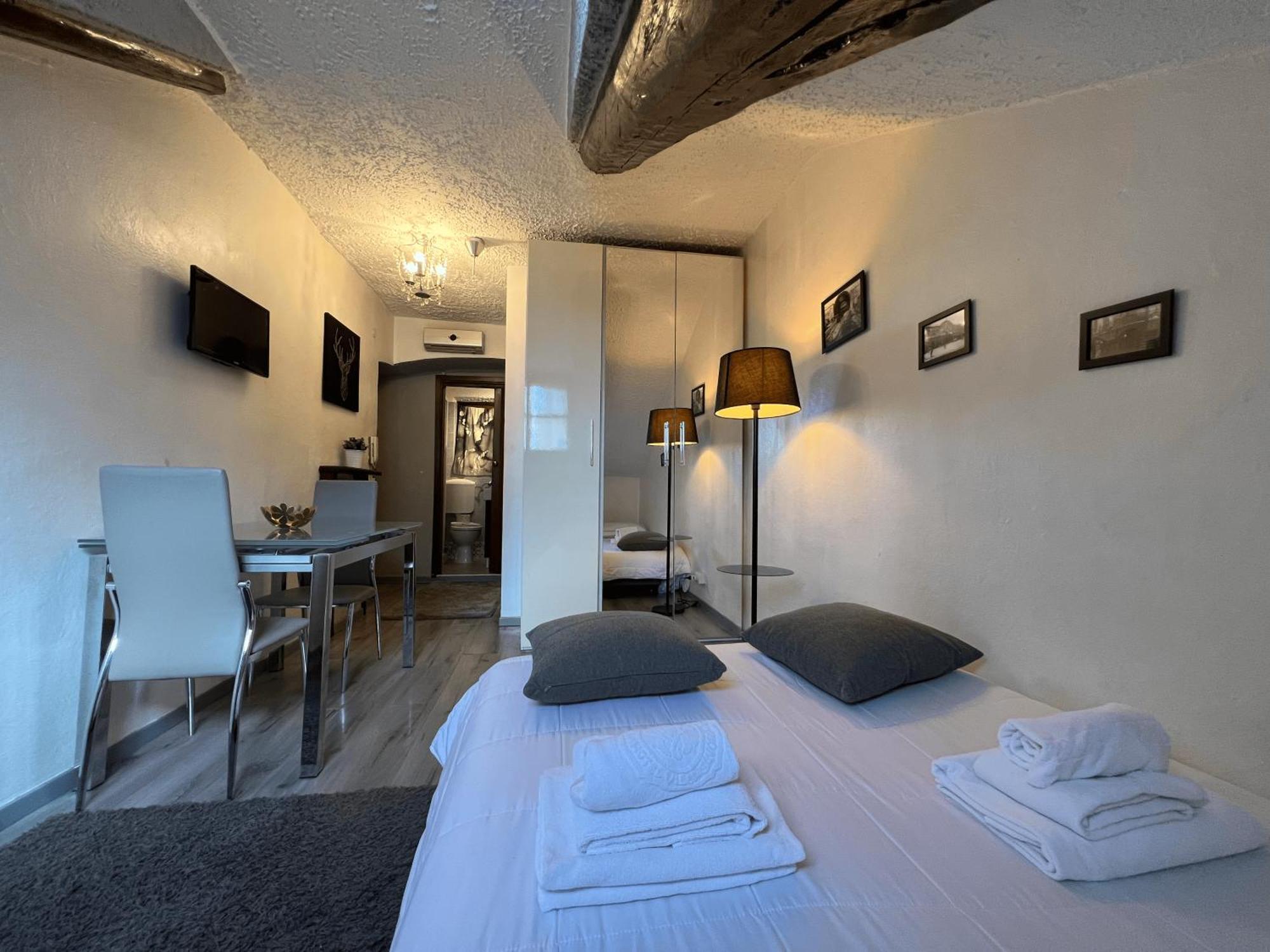 Porta Nuova Attic Room Turín Exterior foto